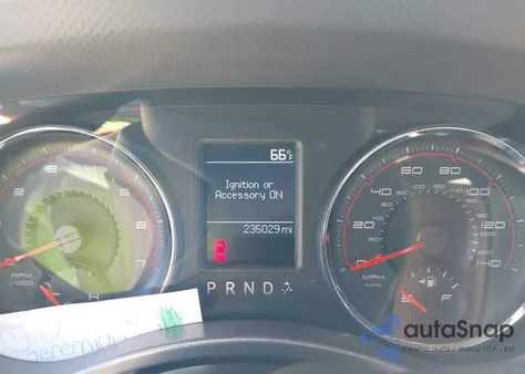 2011 Dodge Charger z USA, uszkodzony, nr VIN 2B3CL3CG3BH586613